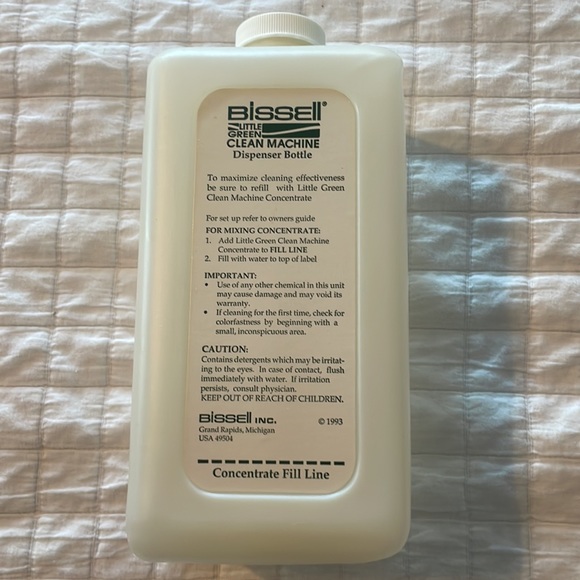 Bissell little green clean machine model 1653 compact portable cleaner shampooer - Picture 11 of 11